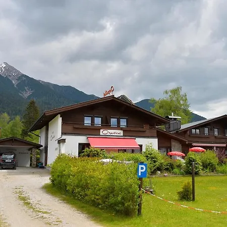 Haus Orplid 3*