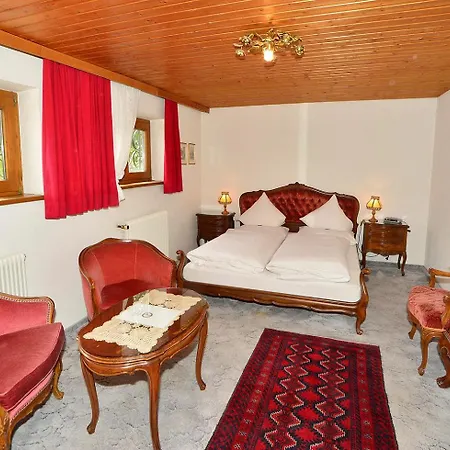 招待所 Haus Orplid